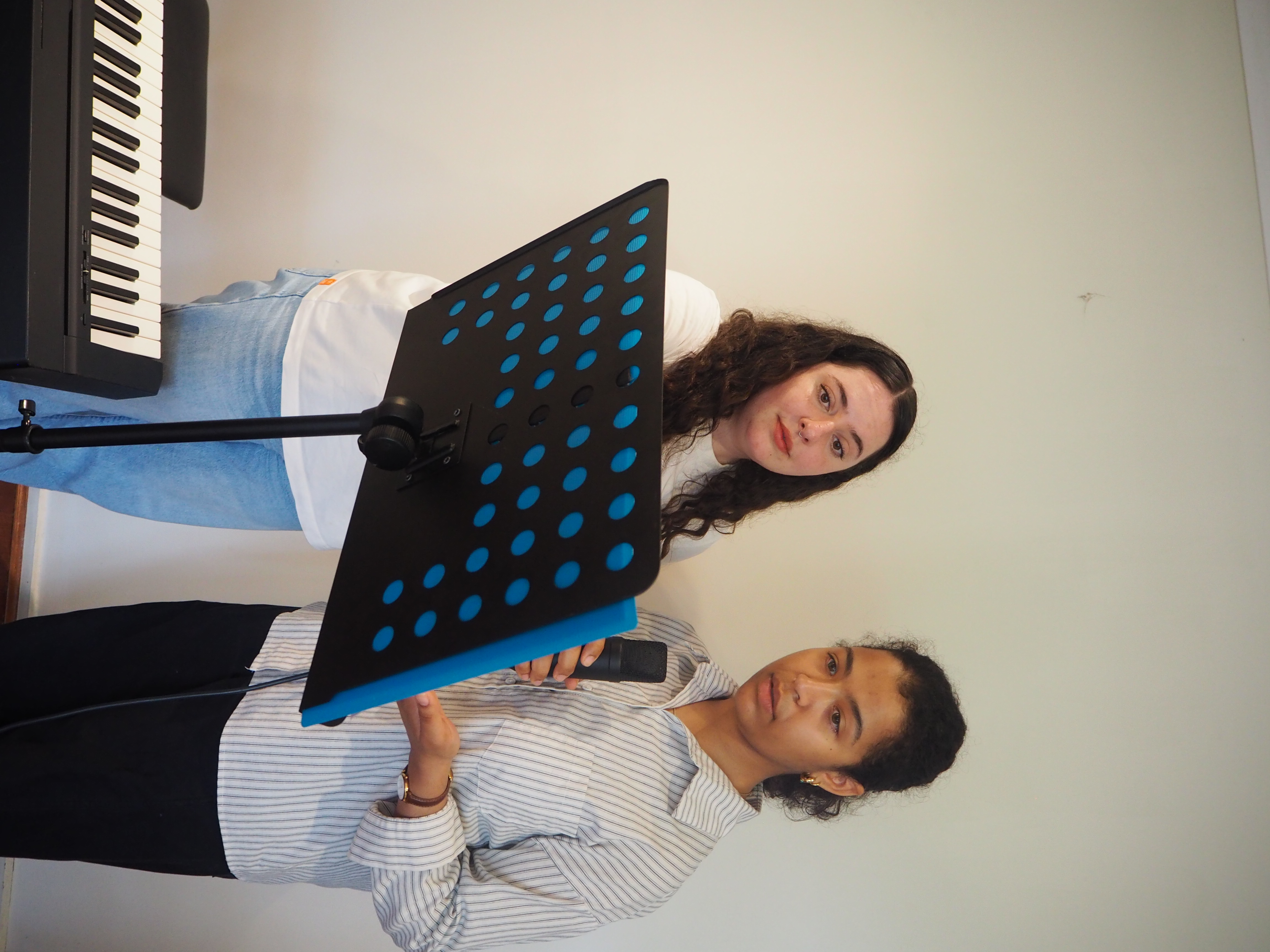 Briar teaching a student